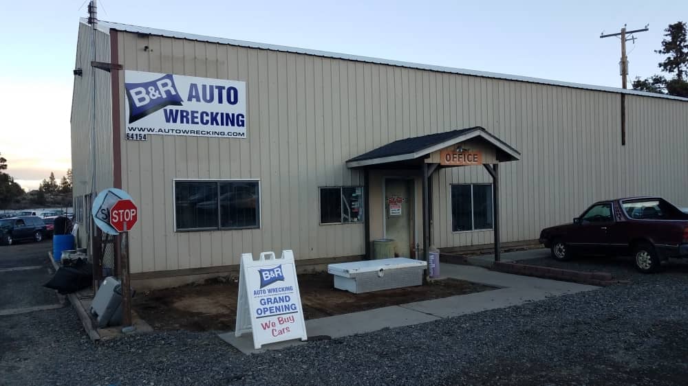 B&R-bend-auto-wrecking-office-entrance